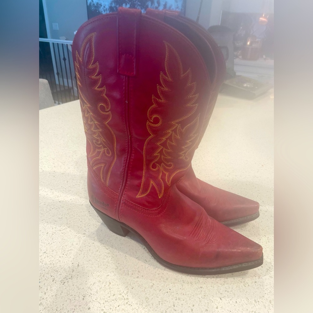 Beautiful Red Laredo Cowboy/Western Boot 10